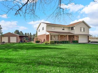 7898 Catalpa St, Dyer, IN 46311