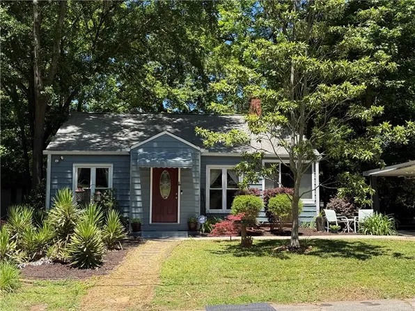 1825 Dorsey Ave, East Pt, GA 30344