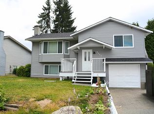 9402 Prince Charles Blvd, Surrey, BC V3V 1S6