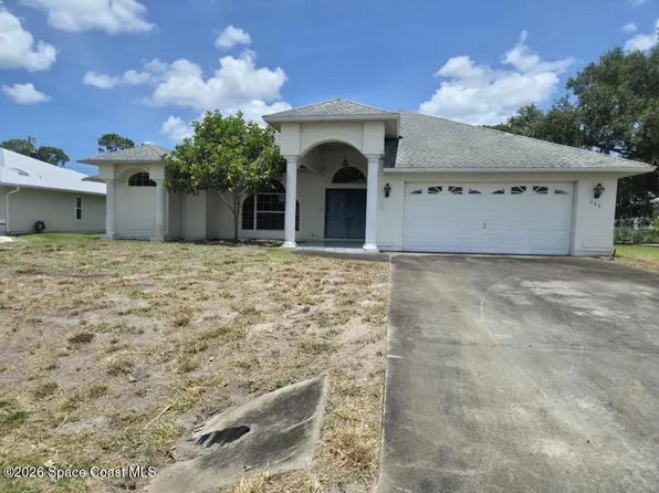156 Day Dr, Sebastian, FL 32958