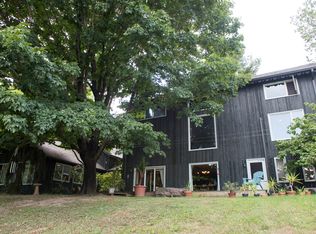 314 Market Ln, Clinton Corners, NY 12514