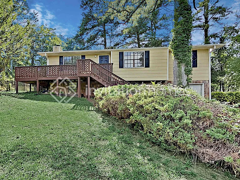 216 S Sequoya Dr — Photo 1