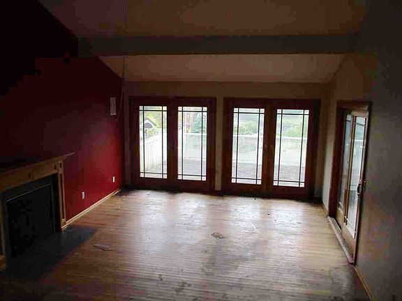 4th image of 6373 Cedar Cove Ln