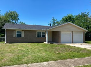 1734 S Pine Pl W, Broken Arrow, OK 74012
