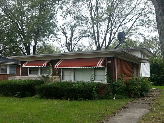 3rd image of 156 Serena Dr