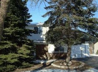 5964 Woodgate Dr, Matteson, IL 60443