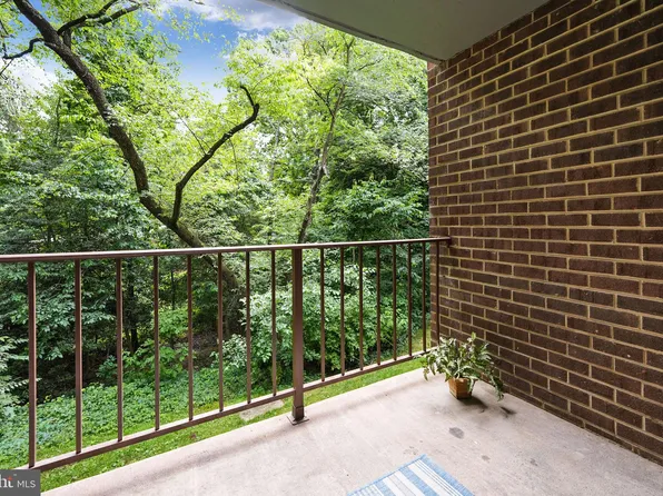 1411 Northgate Sq Unit 12B, Reston, VA 20190