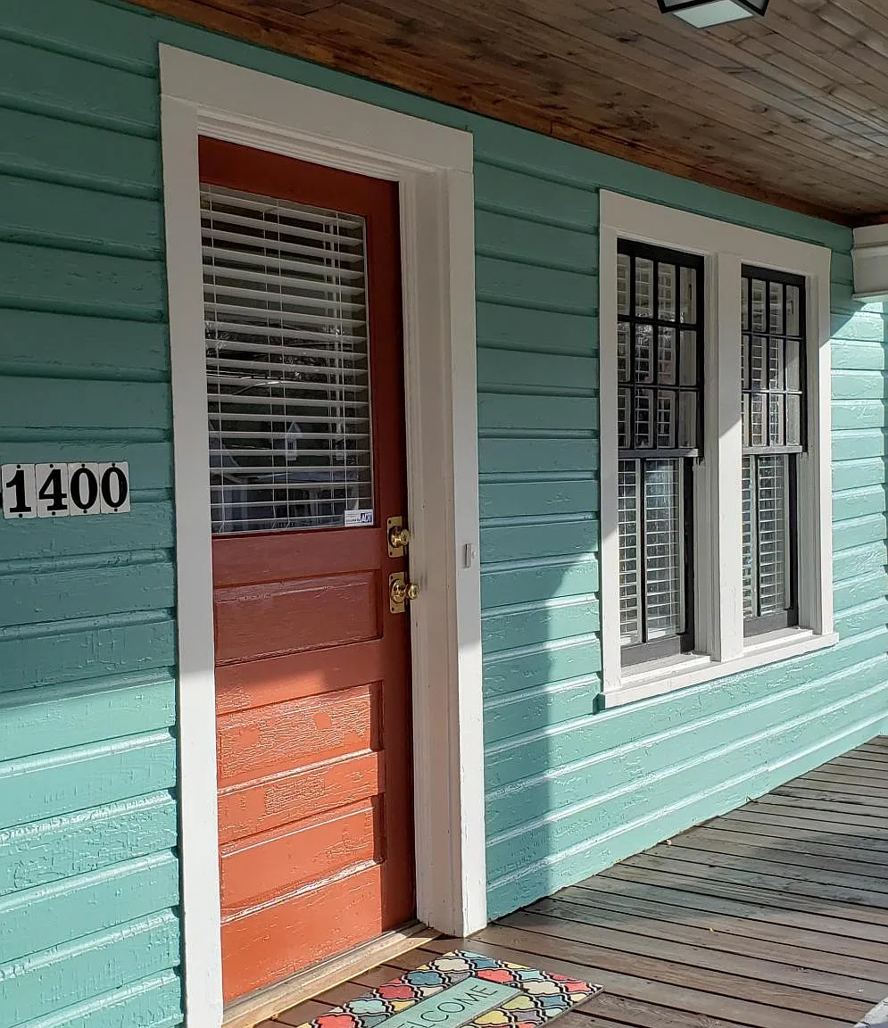 2 bed, 1208 sqft, $2,100 — Photo 2