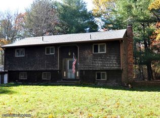 540 Weaver Hill Rd, West Greenwich, RI 02817