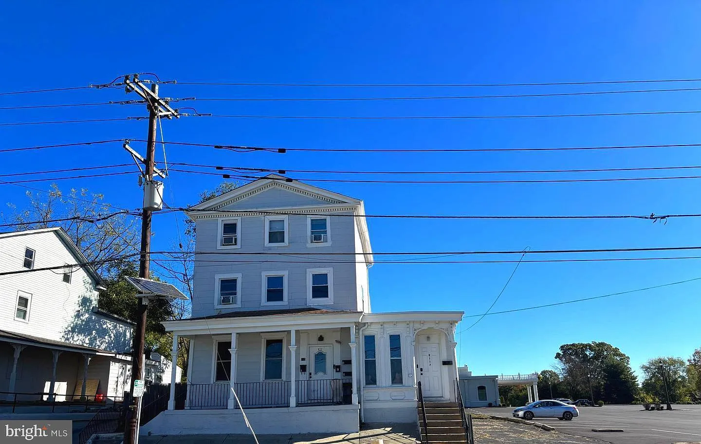 2 bed, $1,600 — Photo 1