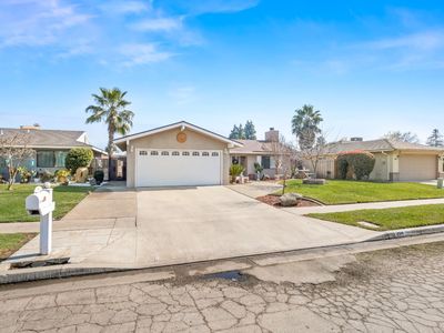 294 N Stanford Ave, Fresno, CA, 93727