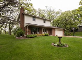 22891 Oak Knoll Cir, Fergus Falls, MN 56537