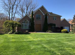 36 Andover Dr, Rocky Hill, CT 06067