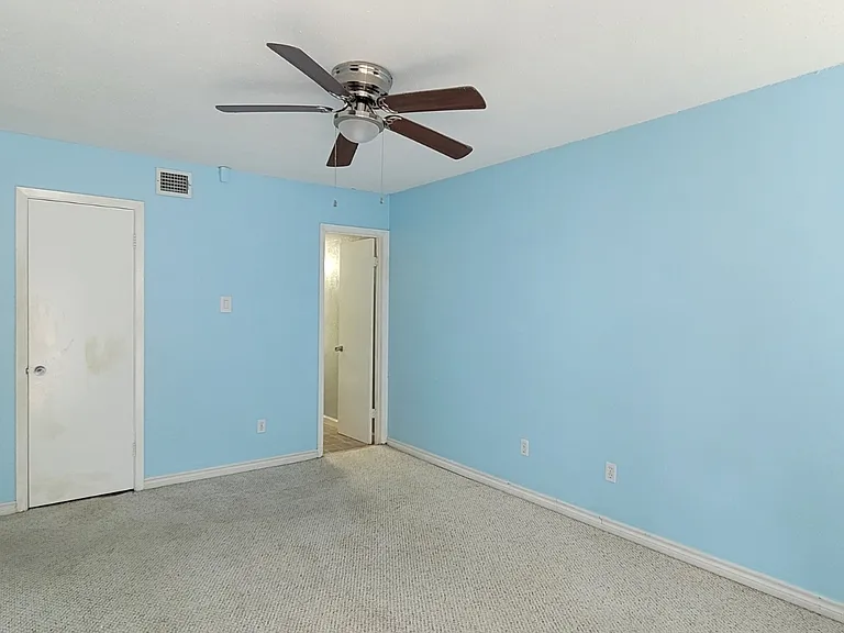 3402 Ocean Dr #33-1 — Photo 20