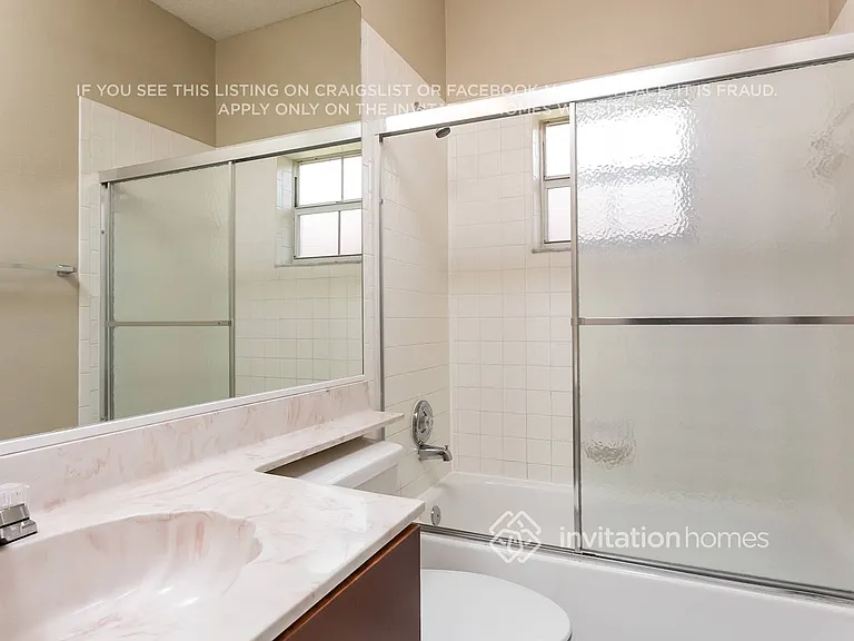 20540 NW 7th St — Photo 16