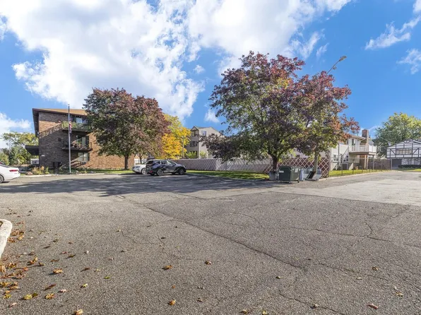 729 10th Street image 18 of 19