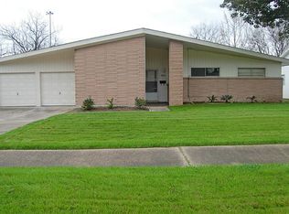 7523 Barberton Dr, Houston, TX 77036