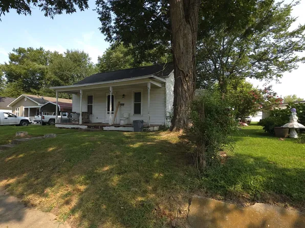 719 Vine St, Rockport, IN 47635