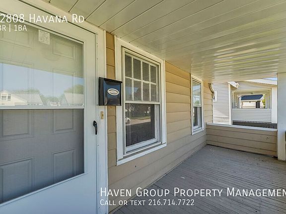 3rd image of 12808 Havana Rd