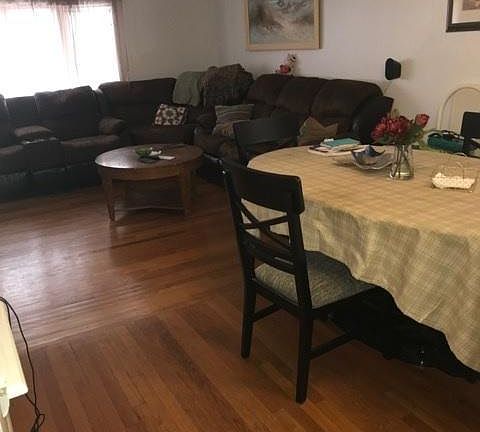 2nd image of 33 Roberts Dr