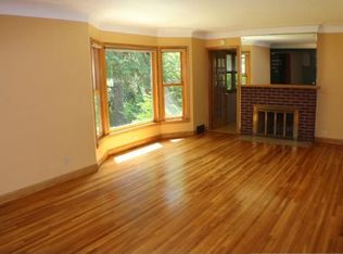 1699 Ivy Ave E, Saint Paul, MN 55106