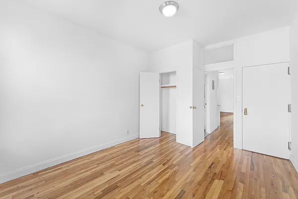 Rented by Compass | media 6