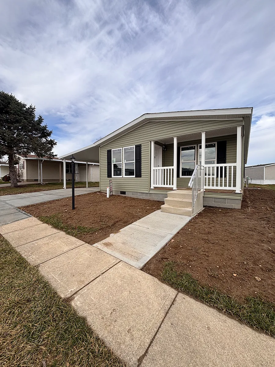 Building Photo - Red Oak Dr