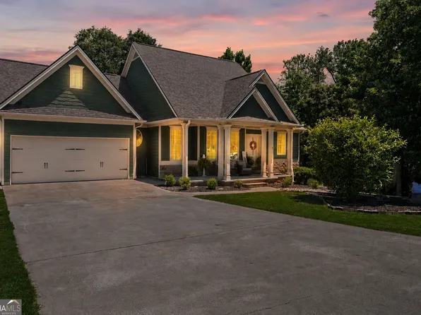 130 Riverboat Dr SW, Adairsville, GA 30103
