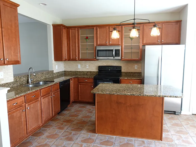 202 Elise Dr #1 — Photo 13