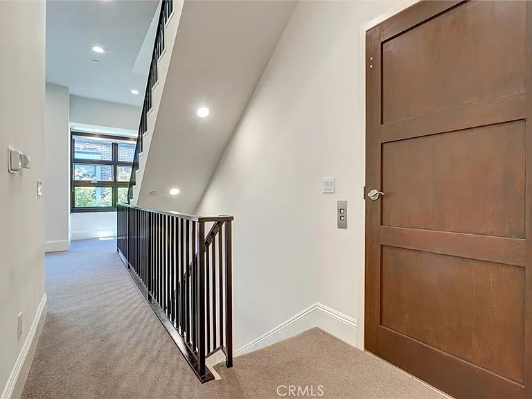2323 S Beverly Glen Blvd #8 — Photo 14