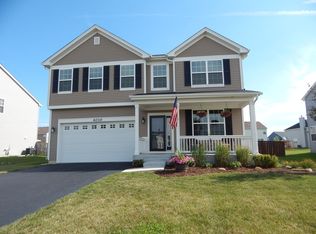 4030 Hunt Club Dr, Oswego, IL 60543