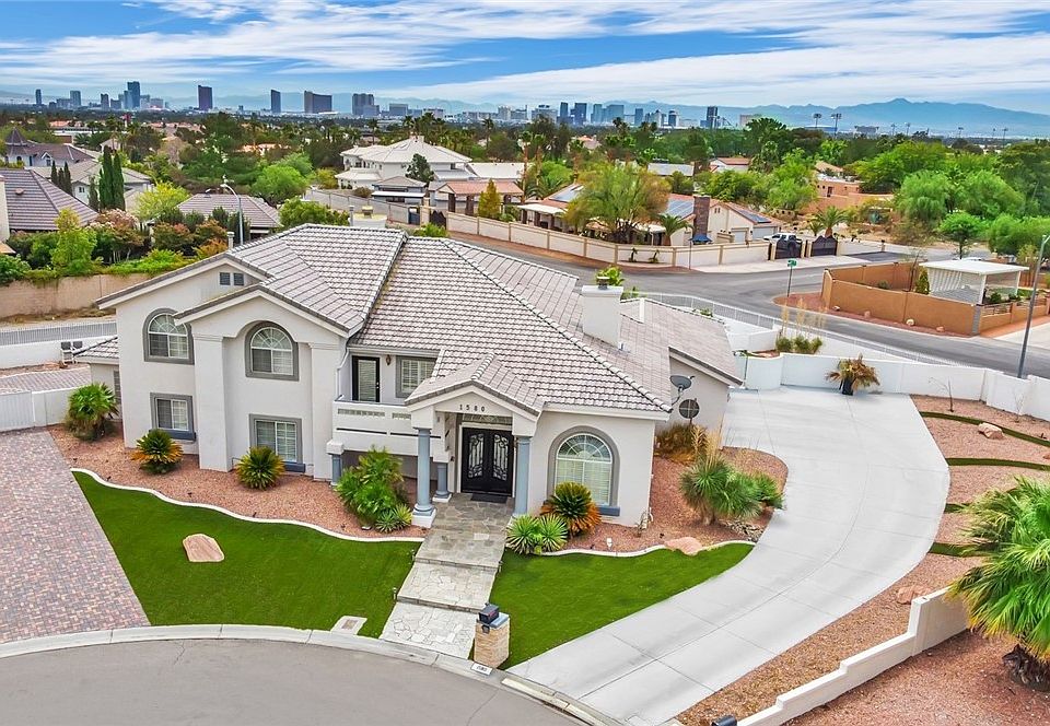 1st image of 1580 Windhaven Cir