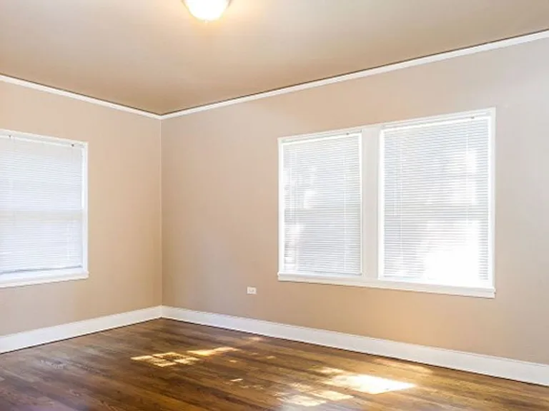 2214 Broadway St — Photo 12