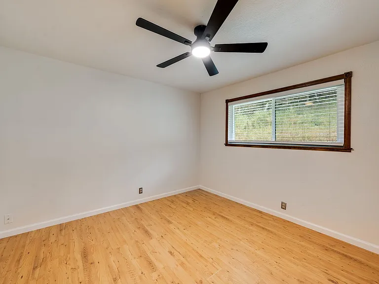 1019 Mount Aukum Ct — Photo 17