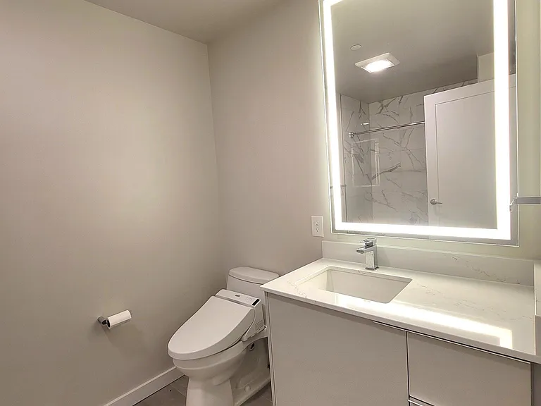 450 S Main St #1305 — Photo 8
