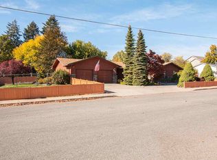 809 N Mamer Rd, Spokane, WA 99216