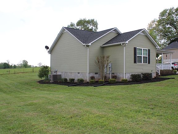 3rd image of 469 W Wood Dr