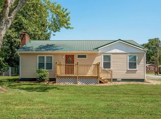 622 Cadillac Ln, McMinnville, TN 37110