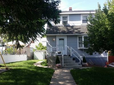 381 Simons Ave, Hackensack, NJ, 07601