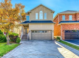 814 Brass Winds Pl, Mississauga, ON