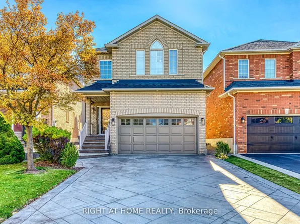 814 Brass Winds Pl, Mississauga, ON L5W 1T4
