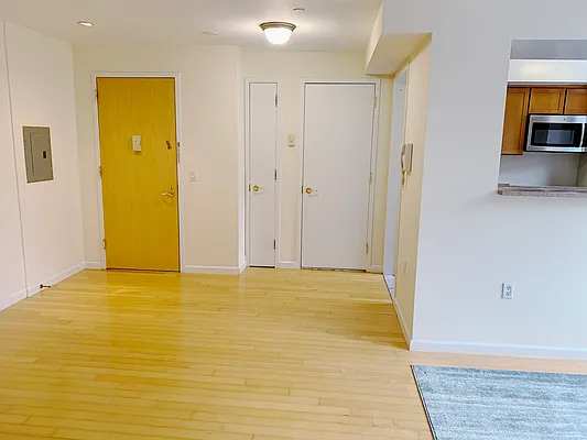 Rented by Keller Williams NYC | media 3