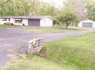 15871 Lakeside Rd, Union Pier, MI 49129