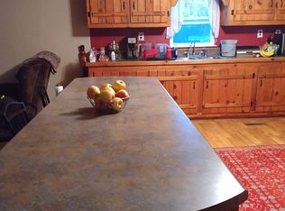 187 Crow Holw, Danese, WV 25831