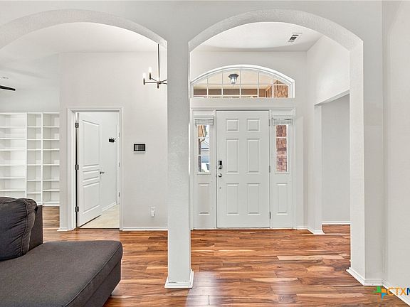 5th image of 5812 Butterfly Ct