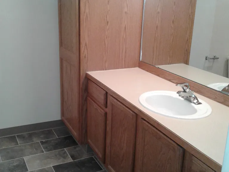 737 NE Savannah Dr #4 — Photo 13