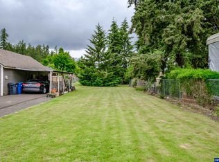 Cowing St, Silverton, OR 97381