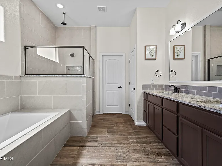 12911 Aberdare Dr — Photo 19