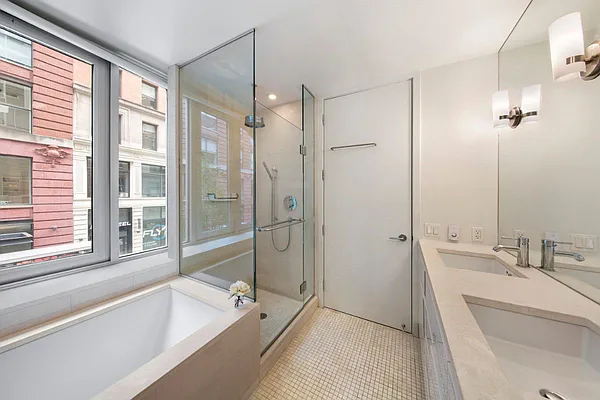 Rented by Level Group | media 18