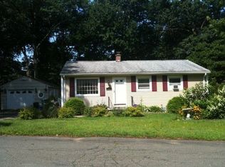 58 Feltham Rd, Springfield, MA 01118